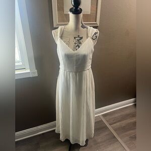 Express | off white crinkle dress
